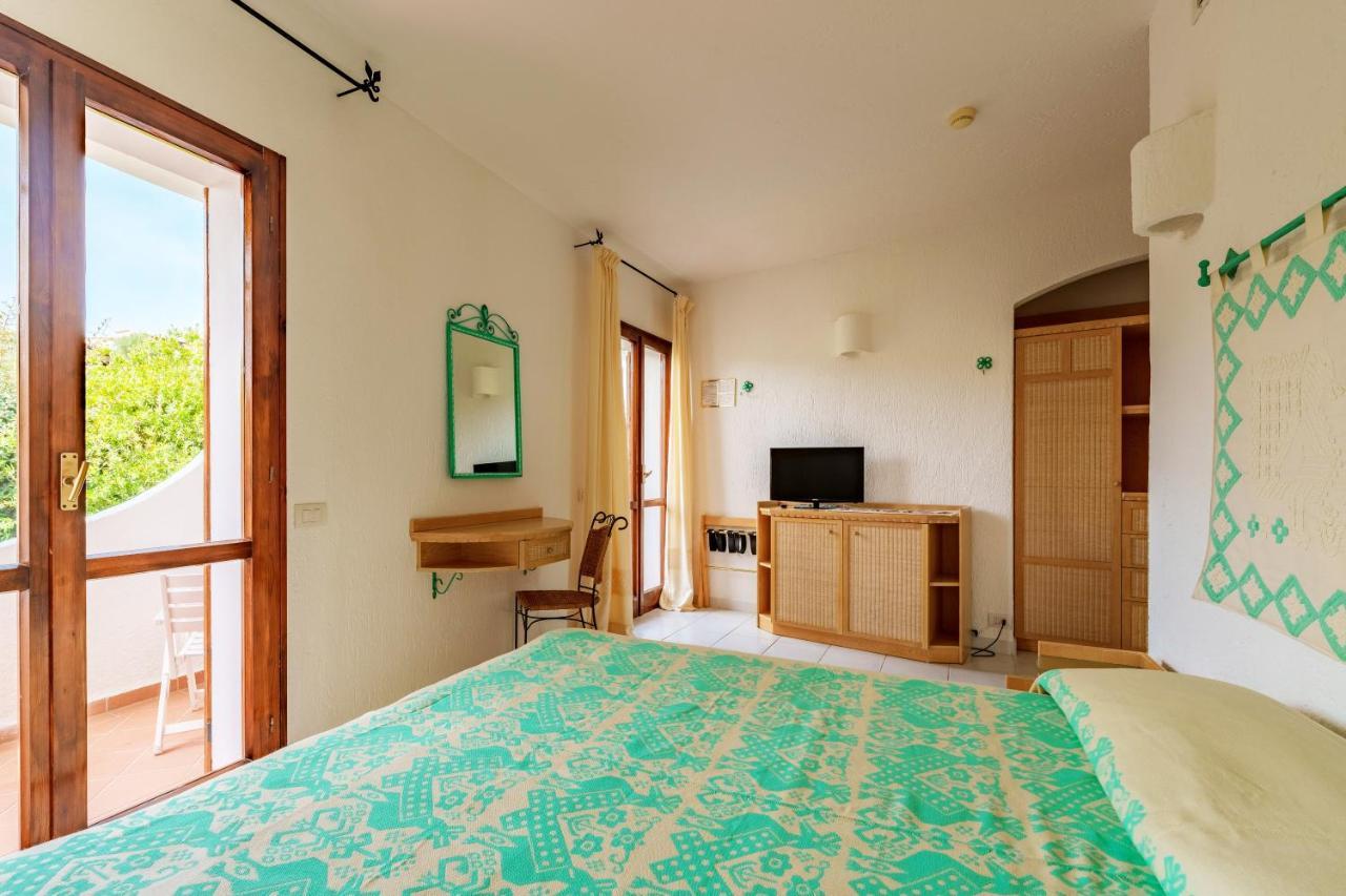 Hotel Punta Est Baja Sardinia Εξωτερικό φωτογραφία
