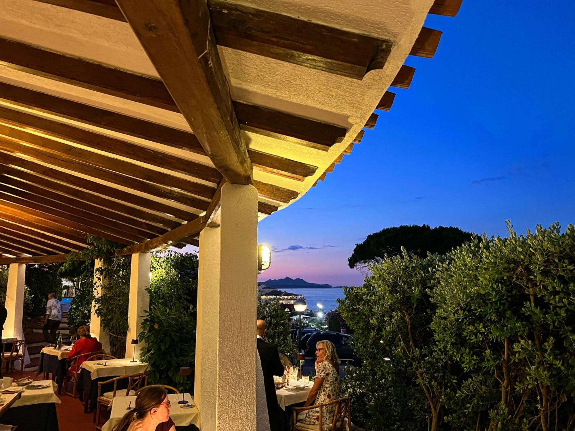 Hotel Punta Est Baja Sardinia Εξωτερικό φωτογραφία