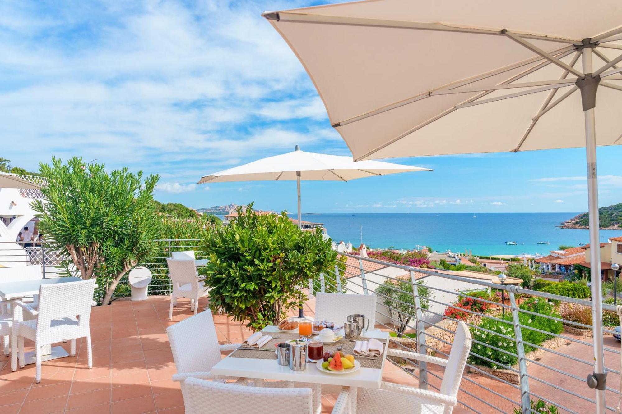 Hotel Punta Est Baja Sardinia Εξωτερικό φωτογραφία