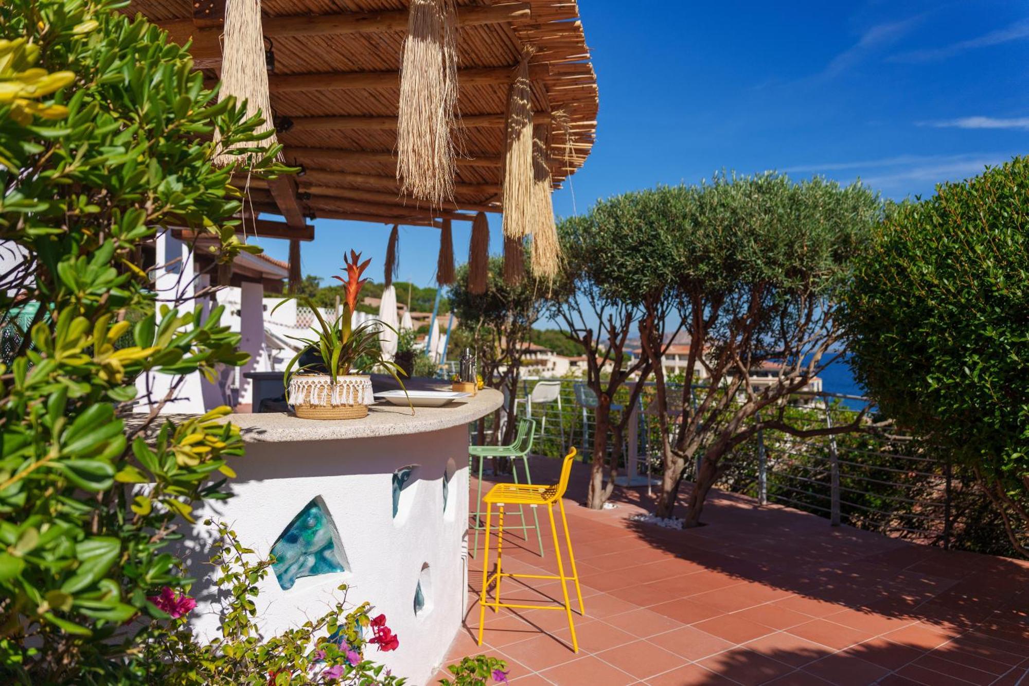 Hotel Punta Est Baja Sardinia Εξωτερικό φωτογραφία