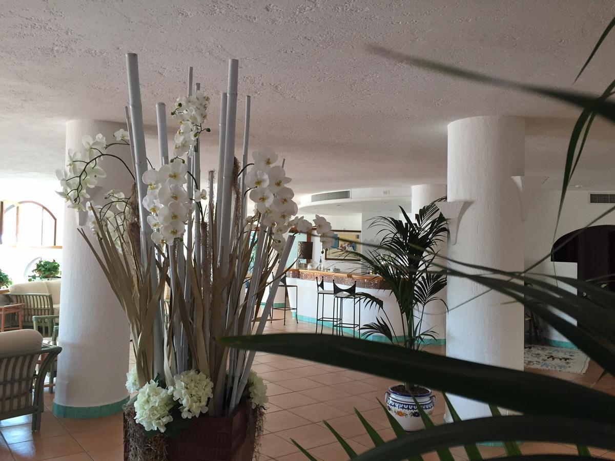 Hotel Punta Est Baja Sardinia Εξωτερικό φωτογραφία